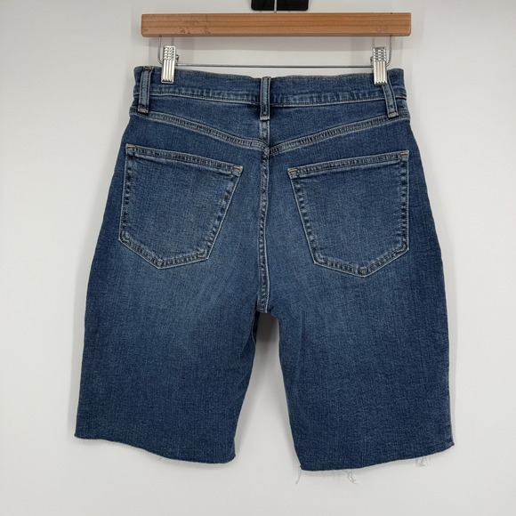 GAP 9" High Rise Denim Bermuda Shorts Size 27 Cut Off Modest - Picture 6 of 9